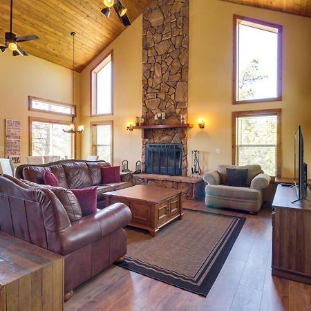 Hilltop Hideaway In Show Low With Mountain Views! Bagian luar foto