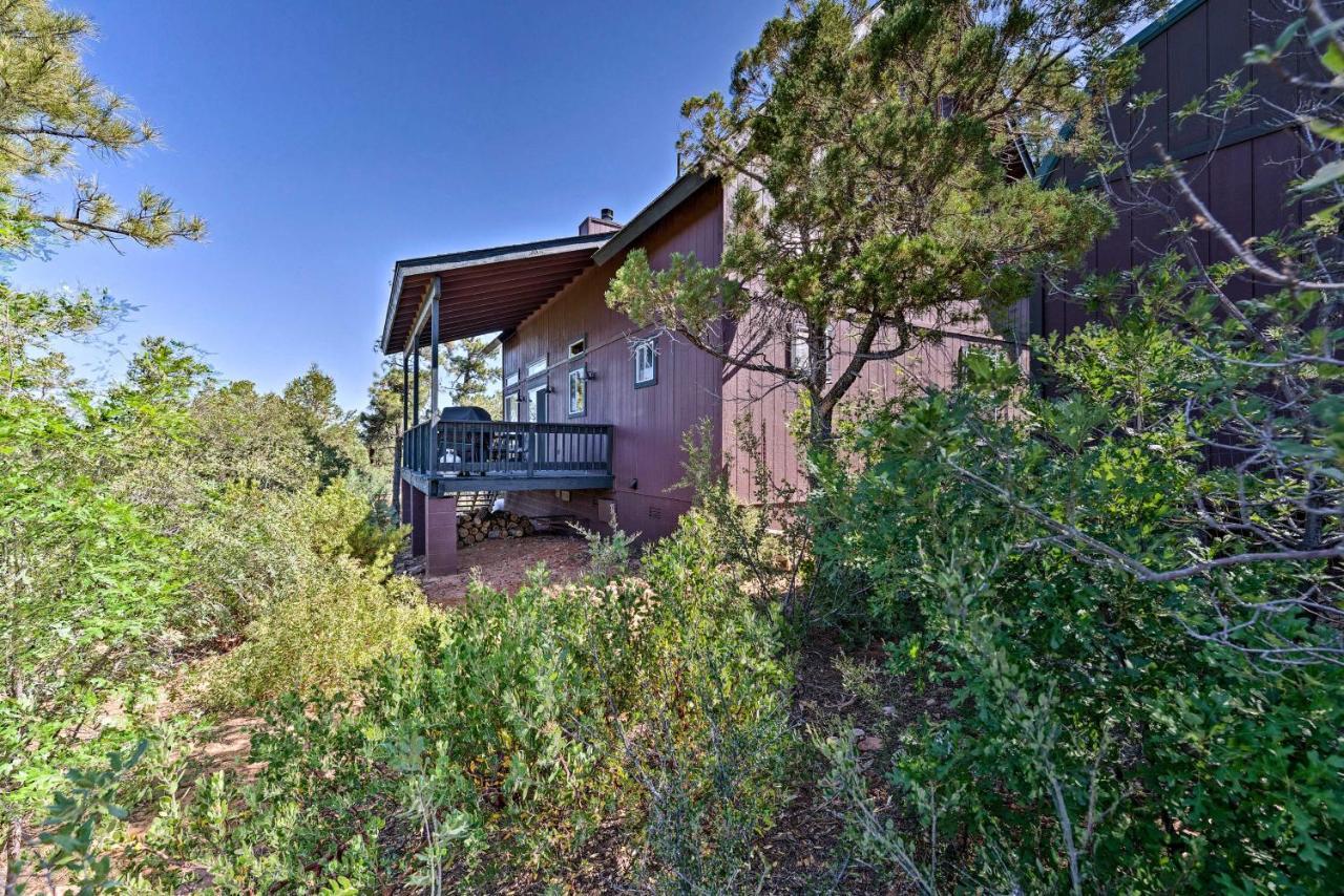 Hilltop Hideaway In Show Low With Mountain Views! Bagian luar foto