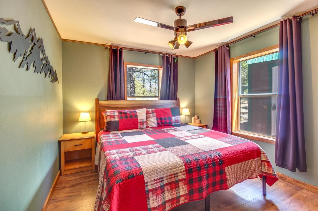 Hilltop Hideaway In Show Low With Mountain Views! Bagian luar foto